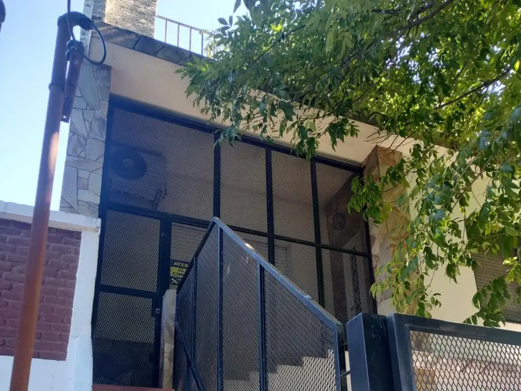 Casa en barrio Belgrano