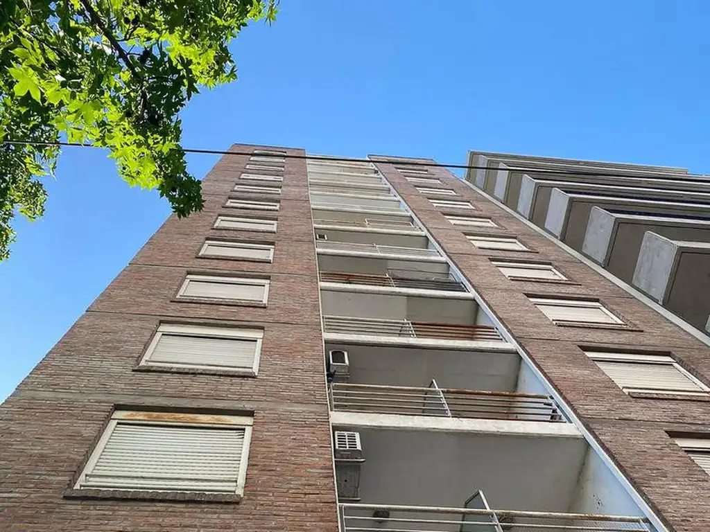 Departamento de un dormitorio con terraza y parrilla de uso exclusivo