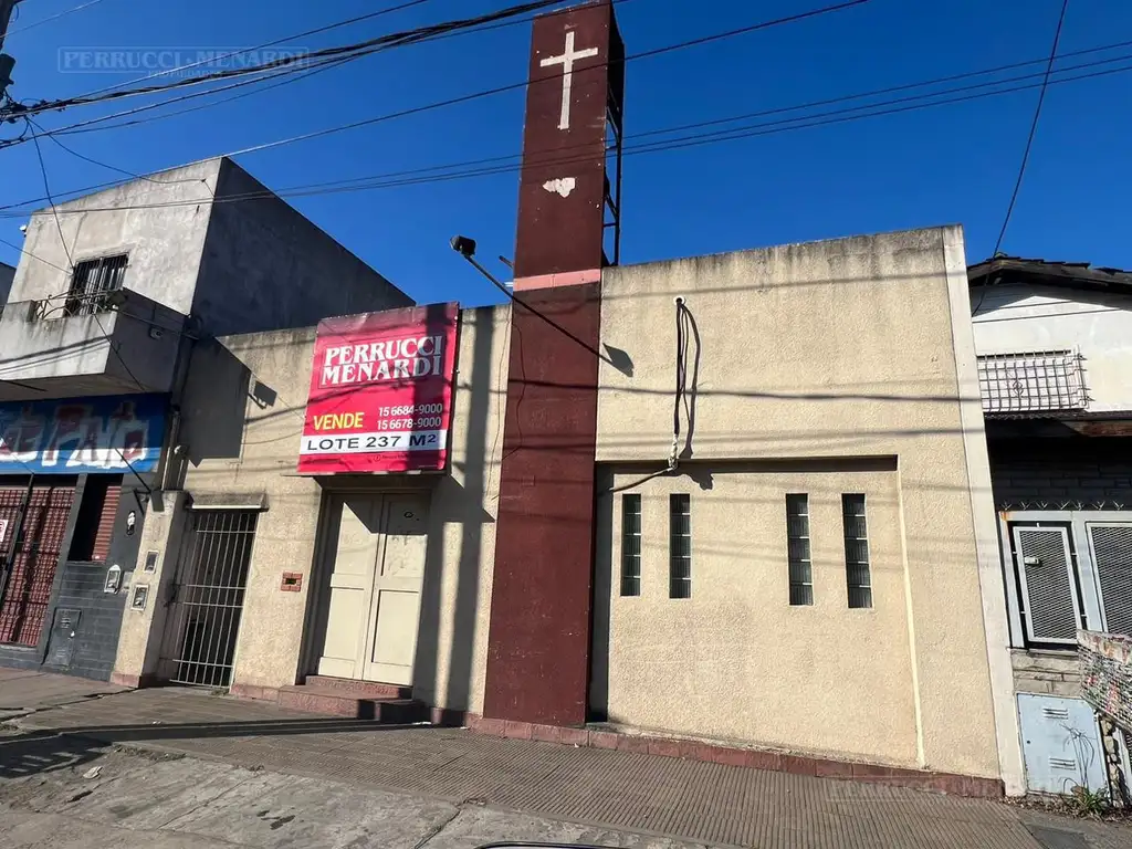 Terreno en Av Marquez (J.L.Suarez)