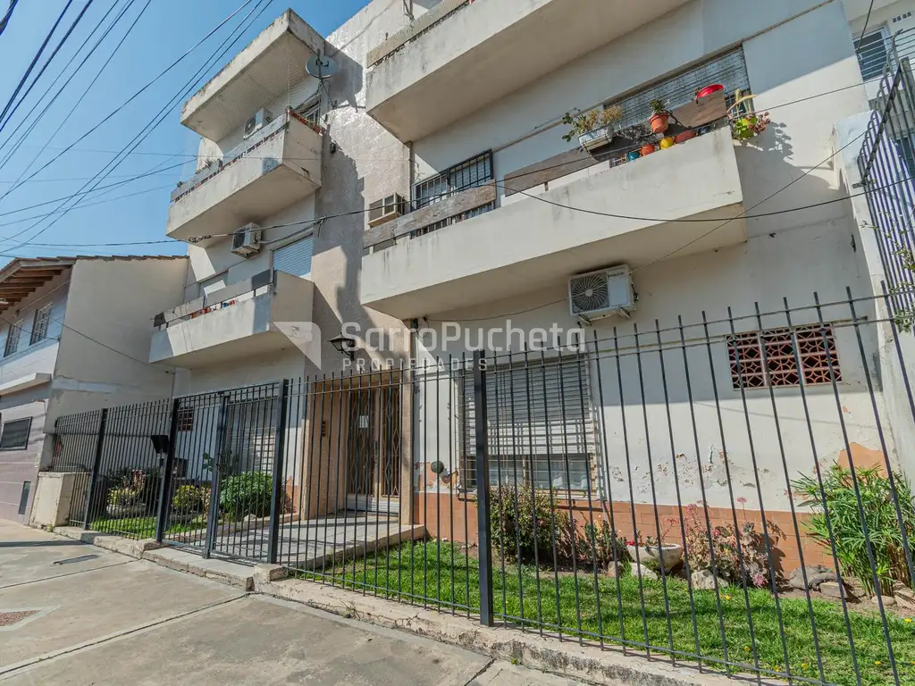 Venta departamento 3 ambientes en Haedo.