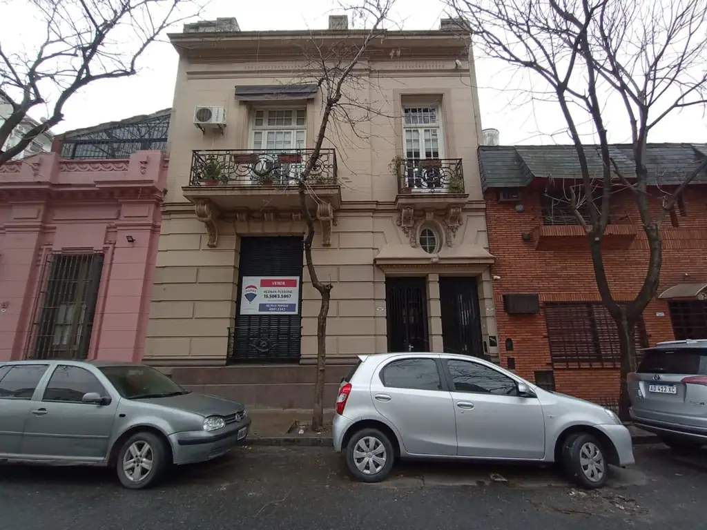 VENTA CASA CON TERRAZA CABALLITO