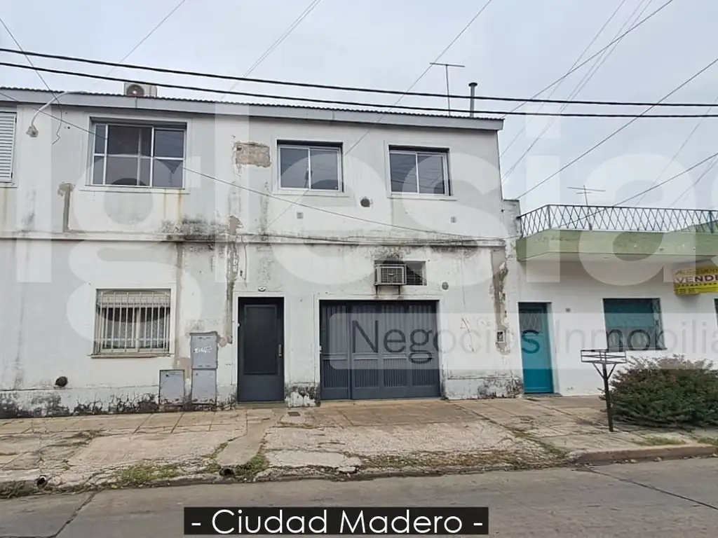 PH en venta ideal para 2 familias c/ cochera en Ciudad Madero