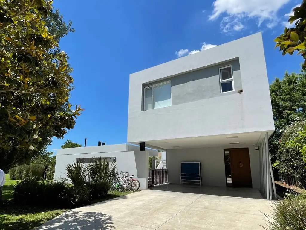 CASA BARRIO CERRADO LOS ALAMOS IBARLUCEA