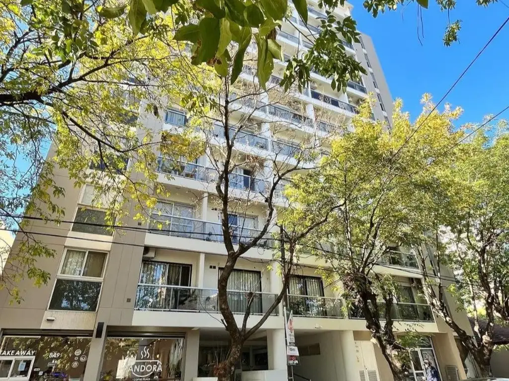 Venta. Departamento. Conesa 849, Muñiz. 3 amb con cochera descubierta