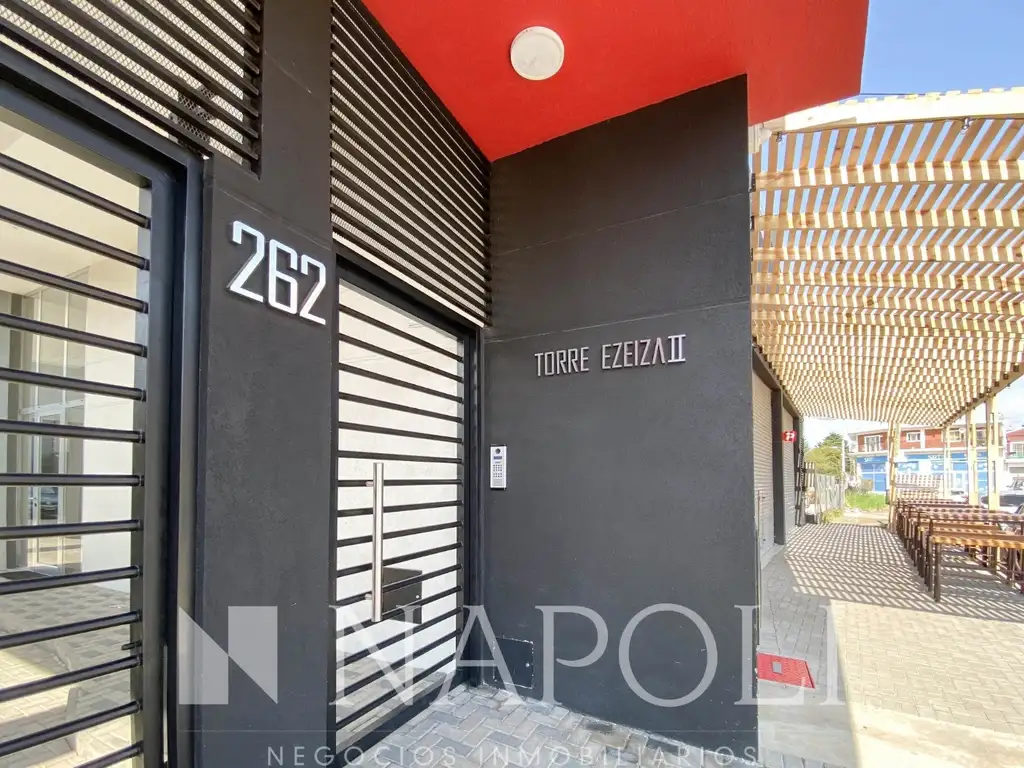 Venta de Departamento EXCELENTE Ubicación, Torre Ezeiza II