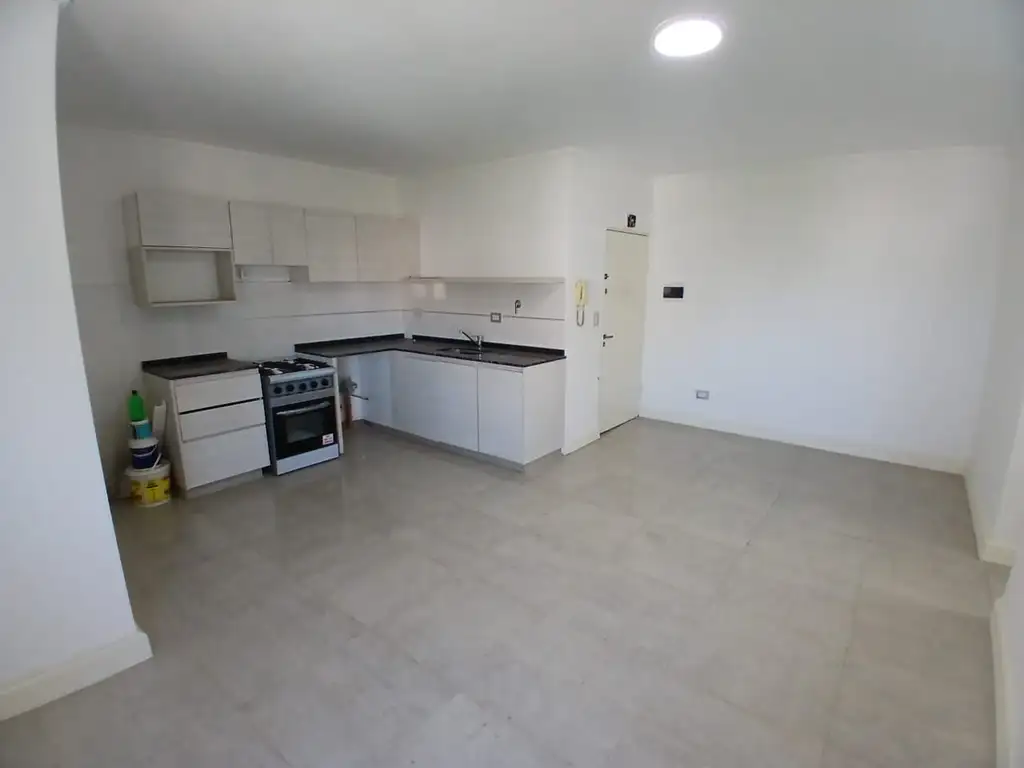 Oportunidad Departamento 4 Ambientes  60 M2  Escucha ofertas