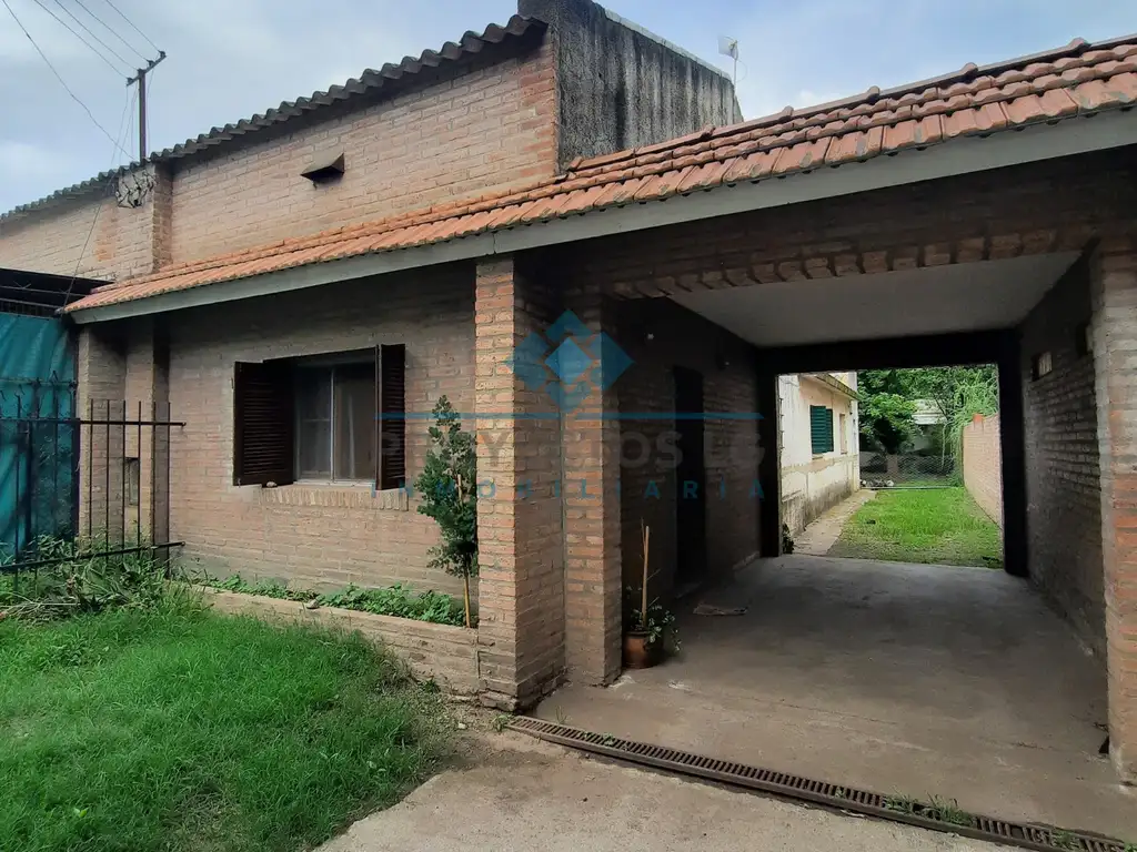 VENTA-CASA + LOCAL COMERCIAL SOBRE LA RUTA- LA GRANJA