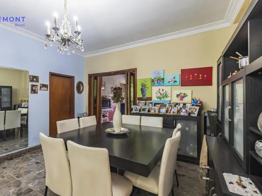 Venta Casa 6 AMB en Villa Urquiza, Capital Federal.