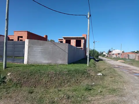 Casa Terreno Propio con Escritura Maximo Paz Cañuelas