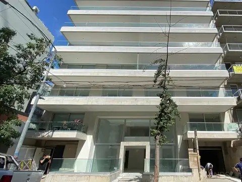 Venta Departamento 3 ambientes con amplio Balcon, Cochera y Amenities en Belgrano Chico