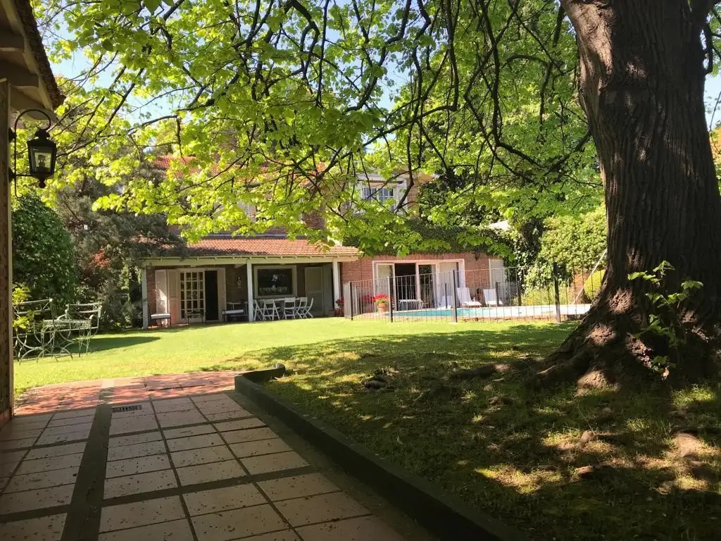 Casa  en Alq. Temporario en Boulogne, San Isidro, G.B.A. Zona Norte