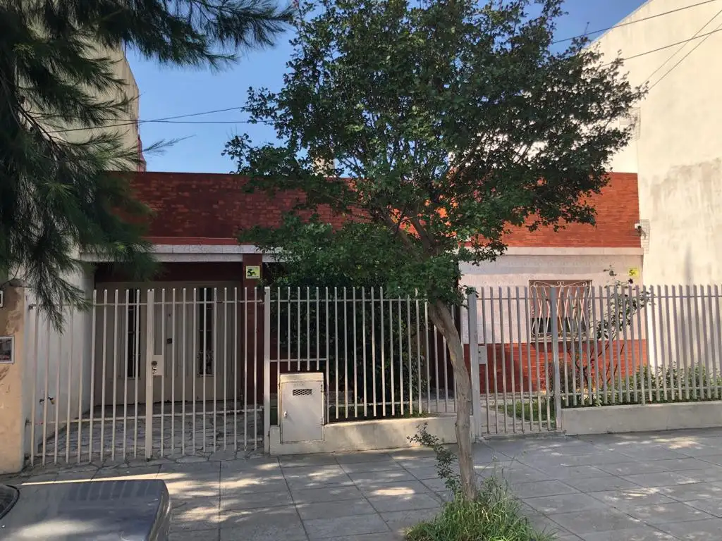 VENTA CASA LUZURIAGA SARRATEA  2258