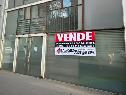 Exclusivo Local comercial en venta