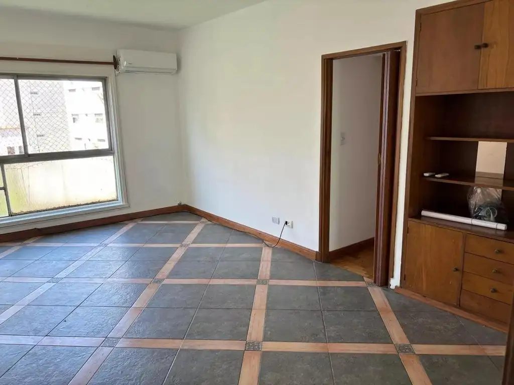 Excelente 4 ambientes en venta en Caballito!