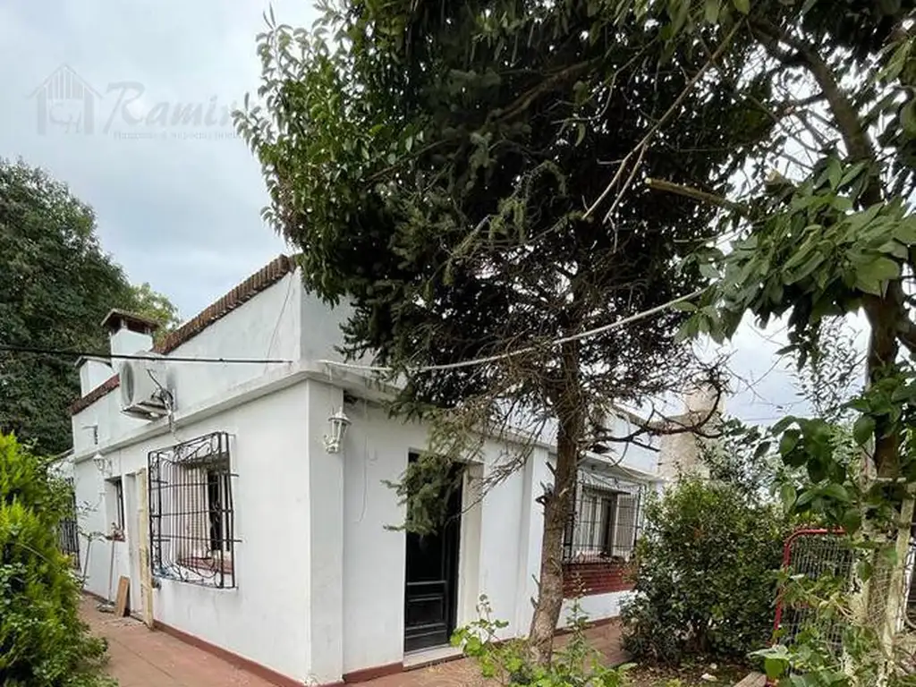 Quinta 4 Ambientes En Venta - Francisco Alvarez, Moreno