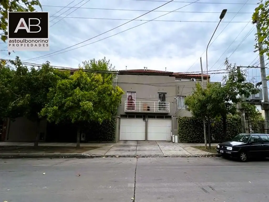 Triplex en venta en Bella Vista