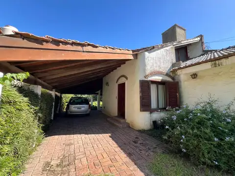 SE VENDE CASA PERGAMINO BARRIO VIAJANTES