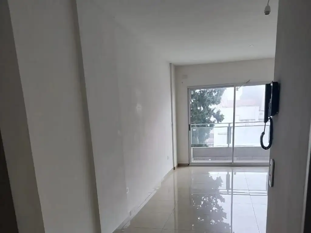 Departamento Monoambiente en alquiler - 1 Baño - 41Mts2 - Flores