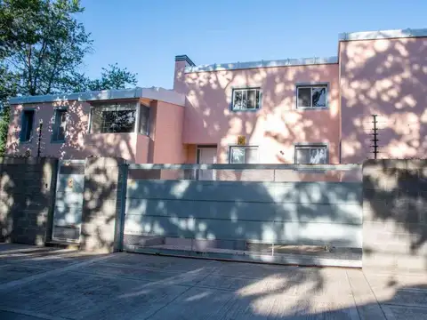 Casa en Venta en Don Torcuato toma permuta