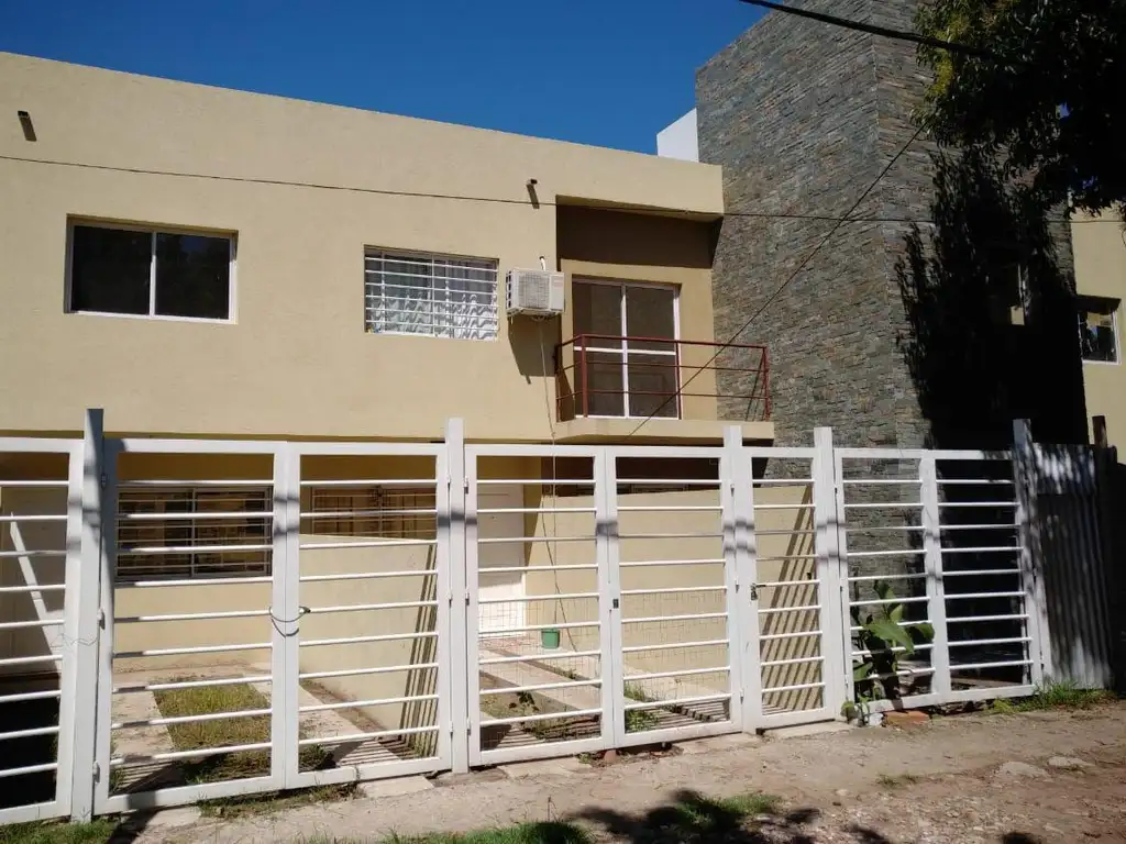 DUPLEX A LA VENTA DE 3 AMBIENTES A LA VENTA EN SAN MIGUEL