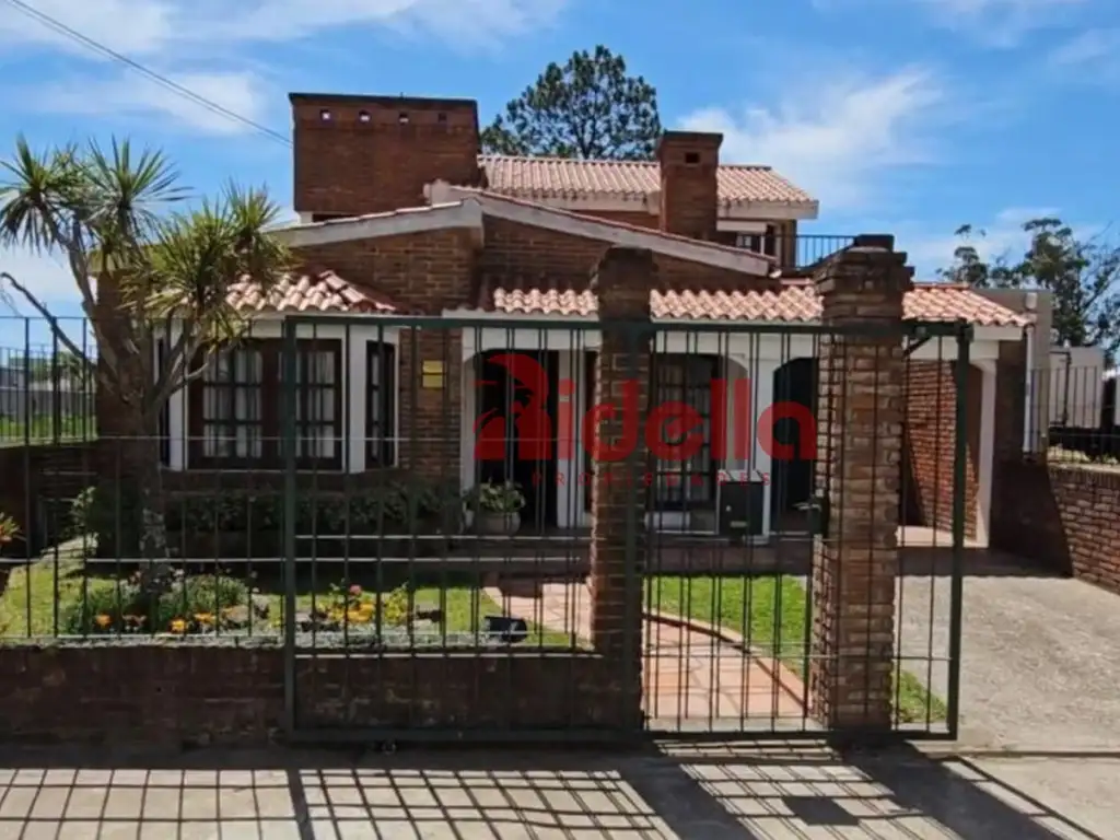 Casa en venta Rocha 4 dormitorios