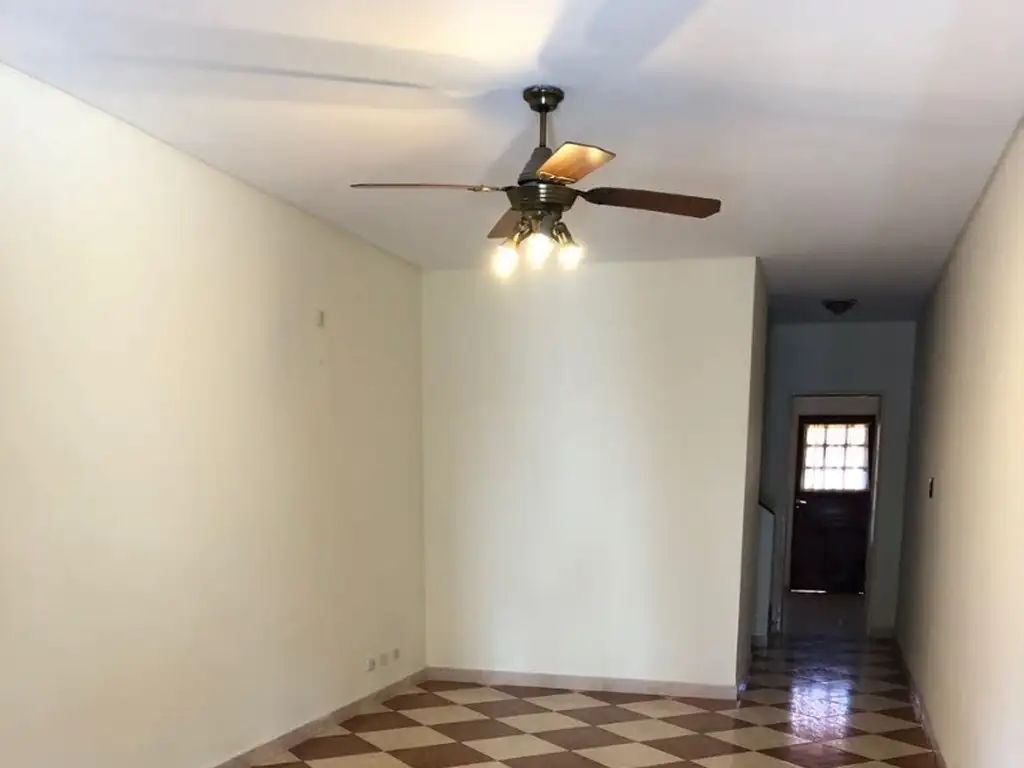 Casa en Venta con cochera