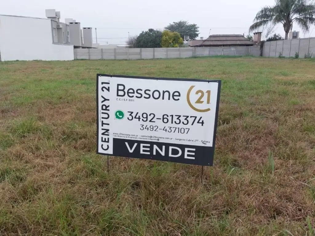 Se vende lote en Rafaela barrio Pizzurno