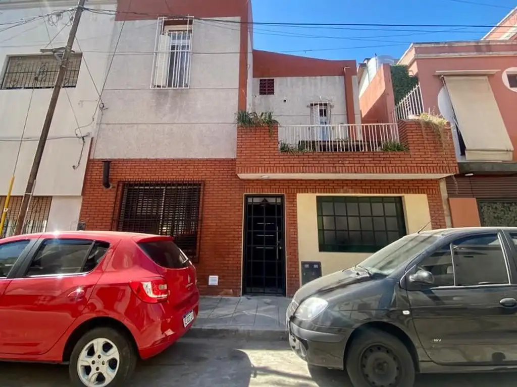 Casa - Venta - Argentina, Capital Federal - El Chacho 300