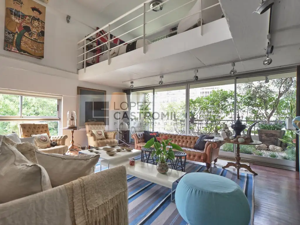 Departamento en Venta con cochera