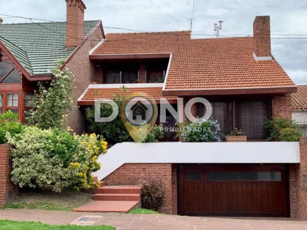 Casa - Venta - Argentina, Bernal - 9 de Julio 600