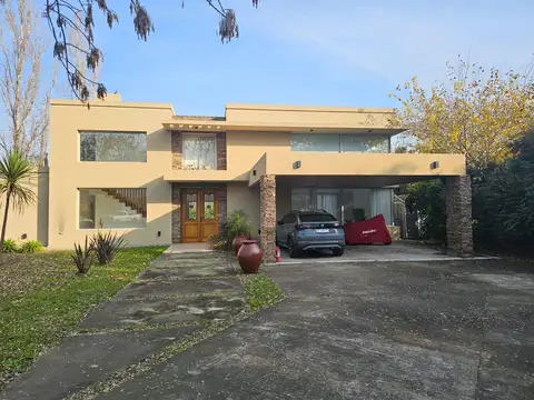 Espectacular casa en venta en CC San Francisco | VCO Propiedades