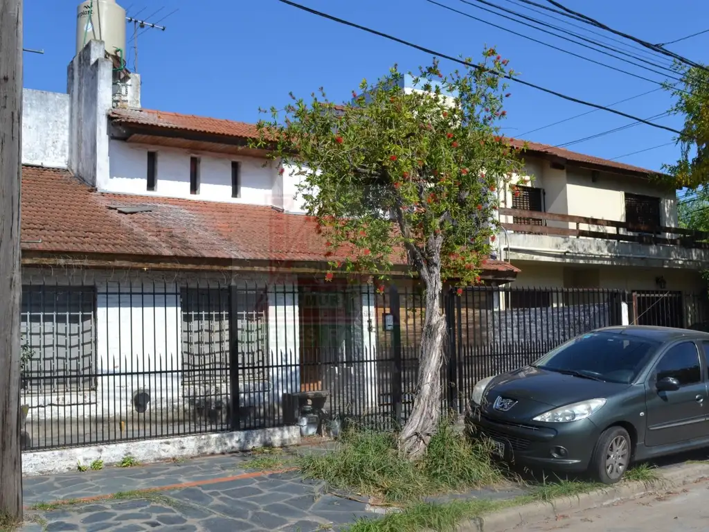 CASA 5 AMBIENTES, VENTA EN BECCAR