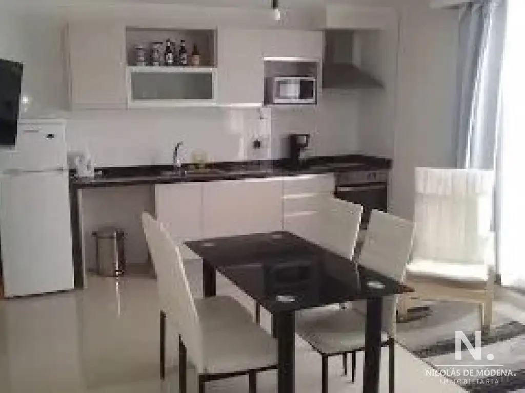 Vende apartamento en place lafayette, Punta Del Este