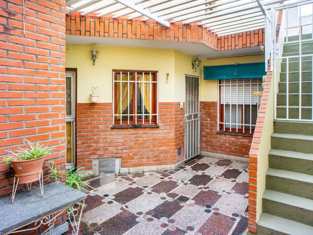 VENTA - Casa de 3 dormitorios - Rosario , Saladillo.