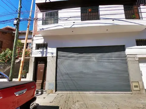 PH de 133.18 m2 en 4 ambientes, 3 Dormitorios patio, balcon y terraza. Solo 2 unidades. Tiene Video! - Foto 0