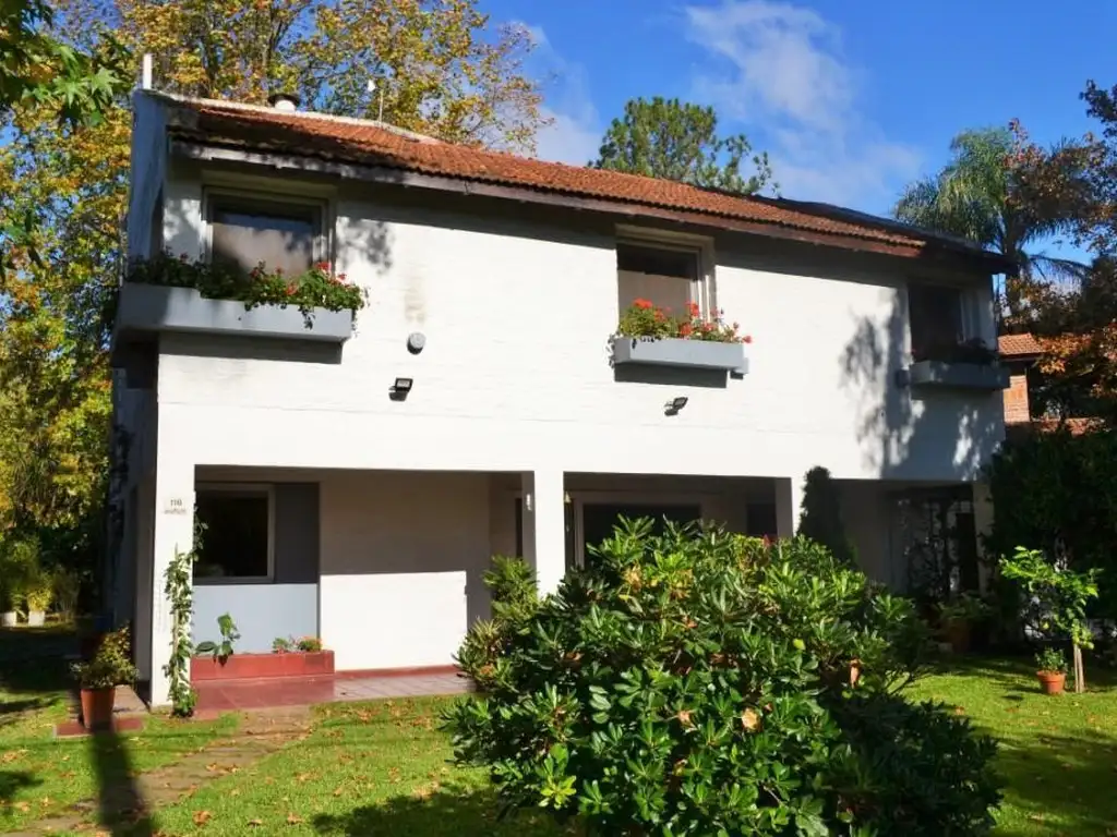 Casa  en Venta en Los Troncos, Pilar, G.B.A. Zona Norte