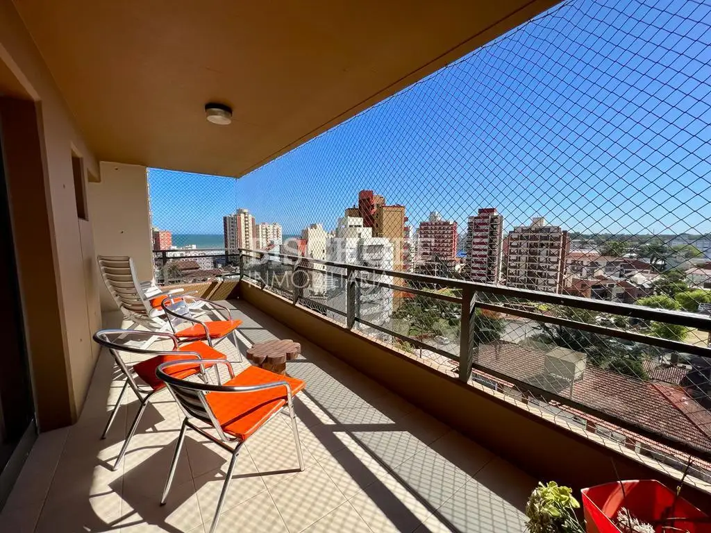 EXCELENTE DEPARTAMENTO 4 AMBIENTES, ZONA NORTE, VISTA AL MAR.