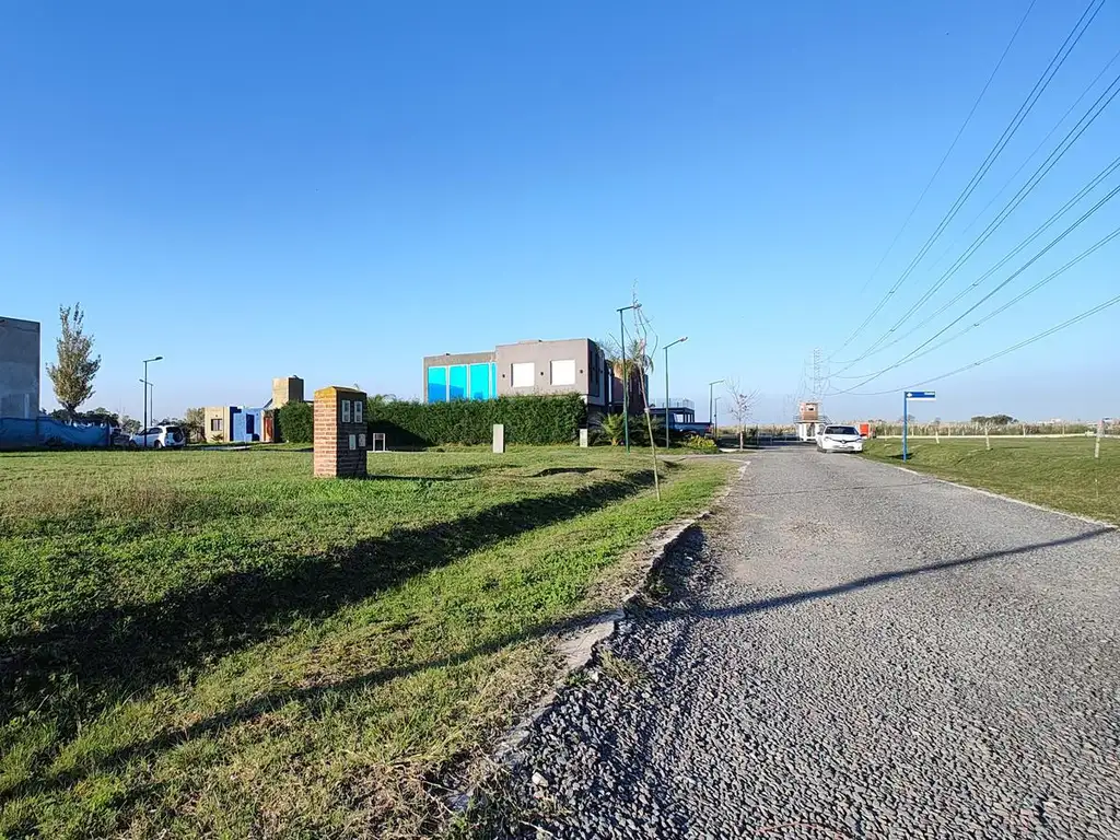 Lote en esquina  con vista abierta