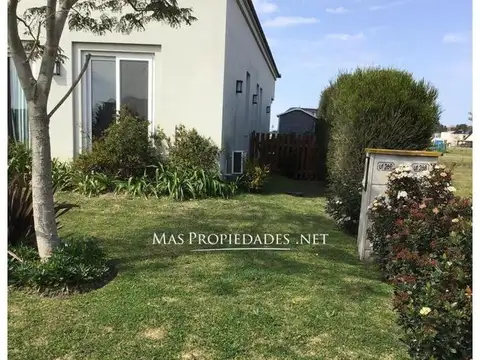 Casa en Venta con cochera