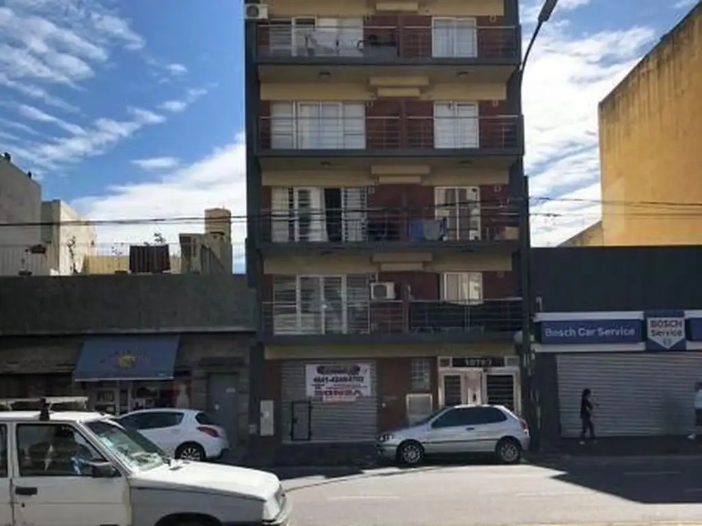 Local - Venta - Argentina, Capital Federal - Av. Rivadavia  10700