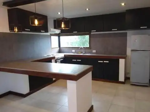 Casa en Venta - 3 ambientes -