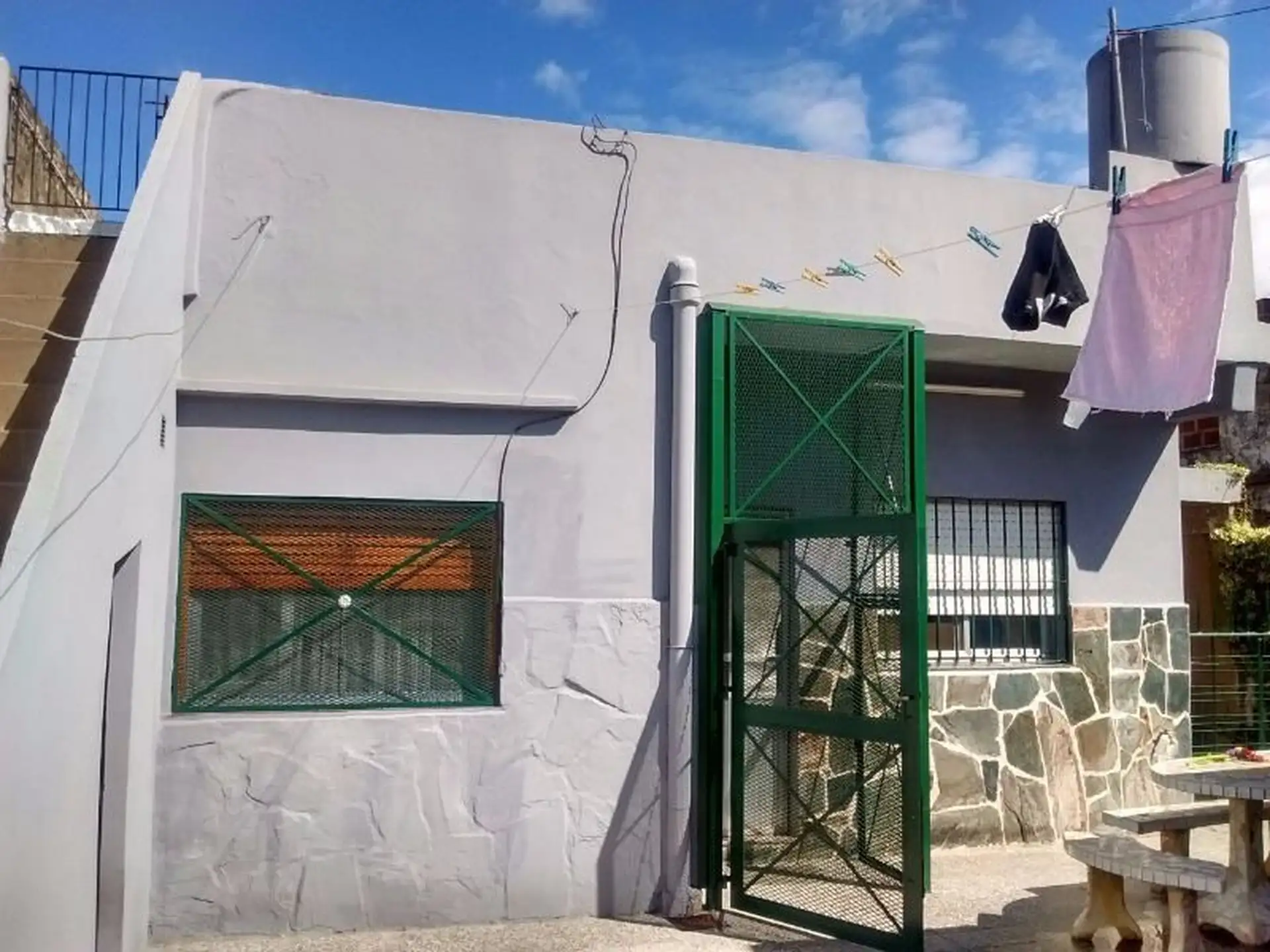 Casa en venta en Pje El Cartero 6500 - Wilde - Argenprop