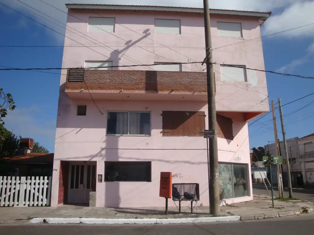 Duplex al frente 3 ambientes TODOS LOS SERVICIOS - EXCELENTE ZONA