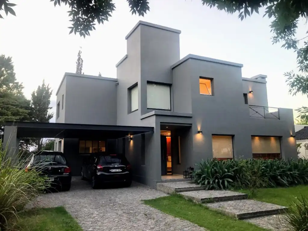 CASA EN VENTA EN SANTA MARIA DE LOS OLIVOS