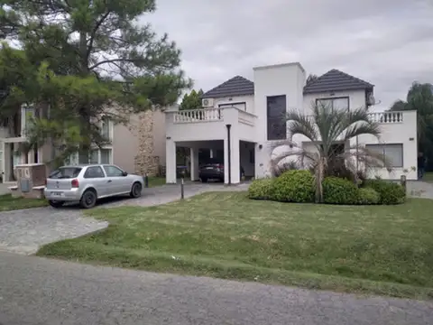 Venta Casa 4 Ambientes En El Lauquen Canning