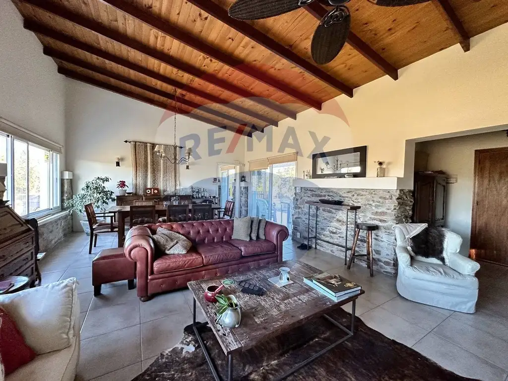 Venta de chacra con casa de campo - Ruta 60 y 12