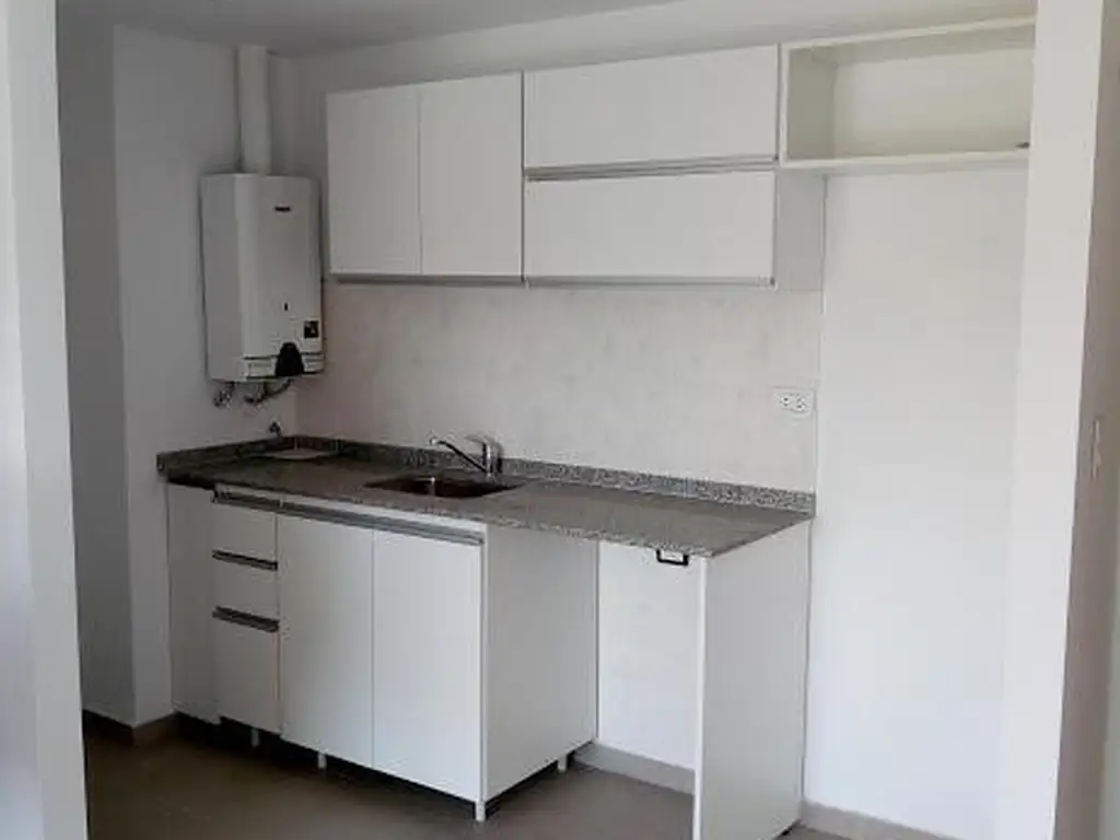 Venta departamento UN DORMITORIO CON COCHERA