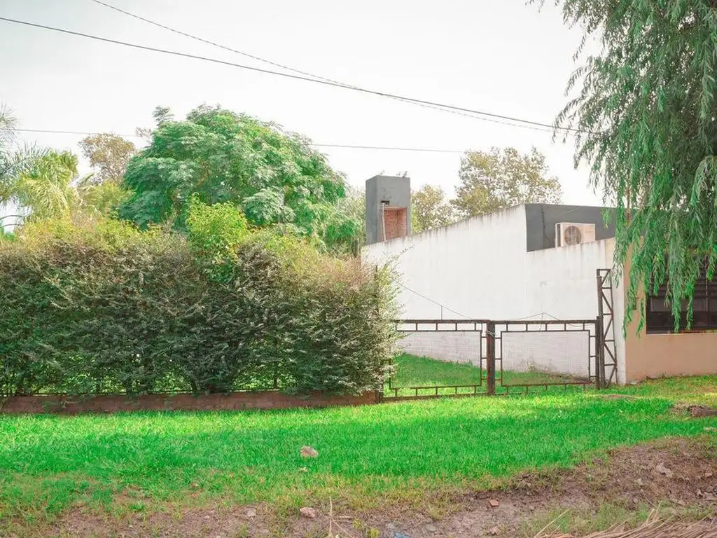 CASA A RECICLAR - BARRIO LOS PINOS