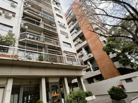 Departamento 4 ambientes con cochera en venta - BELGRANO R - CABA