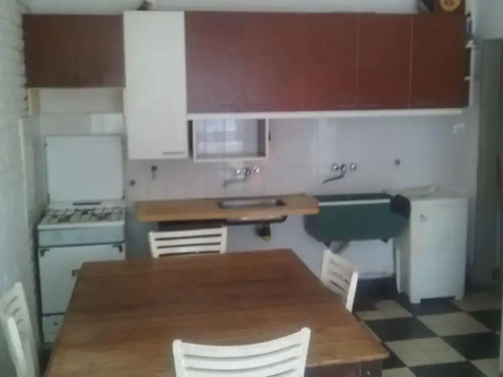 VENDO casa con departamento independiente